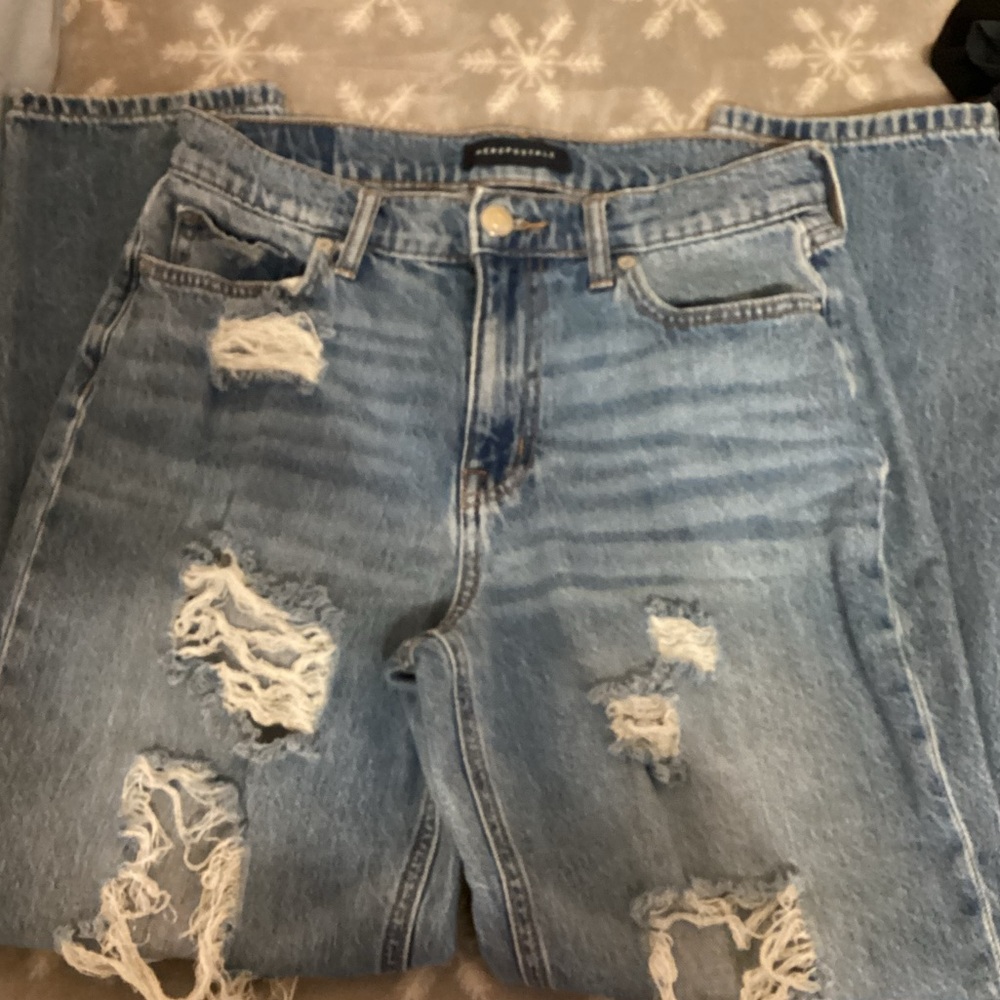 Aeropostale ripped straight leg mom jeans (8)